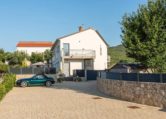 Katarina Vrbnik (Primorje-Gorski Kotar)